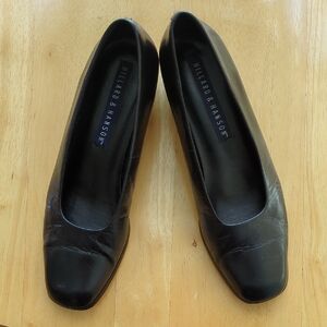 Hillard & Hanson Classic Black Heels, Size 8 1/2